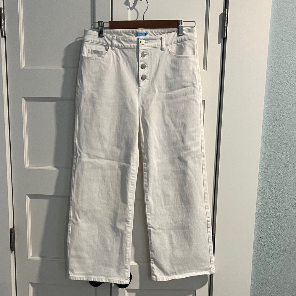 J. McLaughlin White Jeans with Light Blue Label
